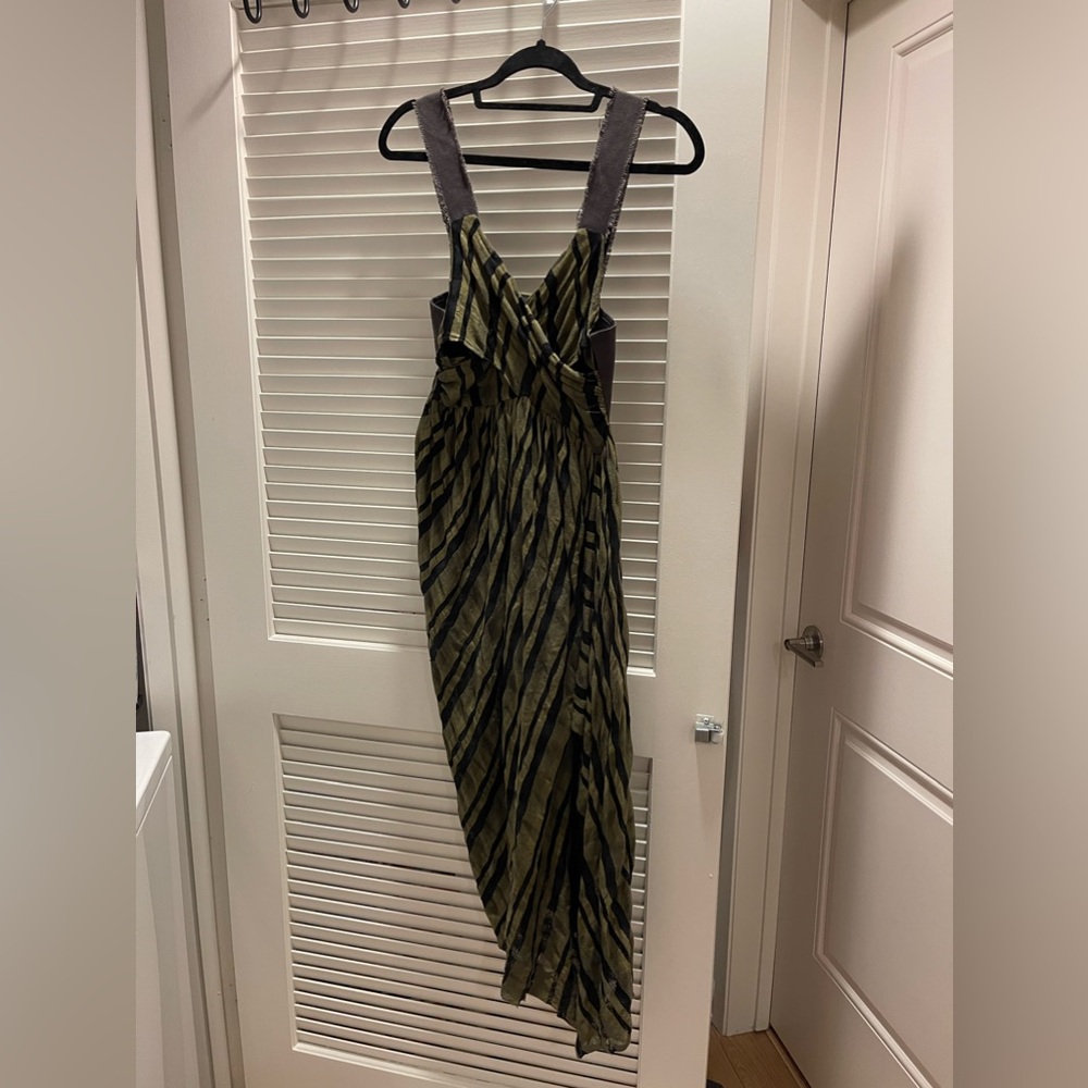 New Romantics Criss Cross Zebra Maxi Dress